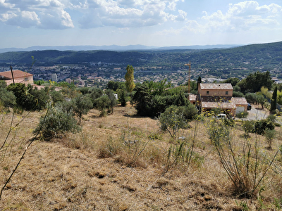 Terrain constructible 1500 m2 Draguignan