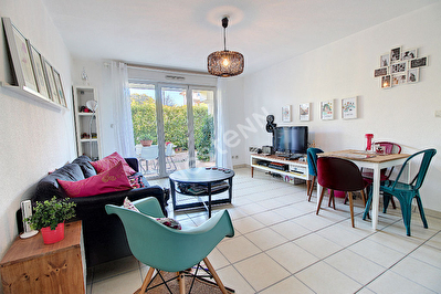 EXCLUSIVITE ! REZ-DE-JARDIN Draguignan 2 pieces 42 m2