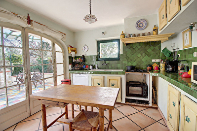 Maison SAINT ANTONIN DU VAR 6 pieces - Terrain 3248 m2