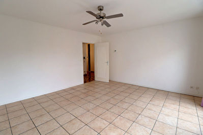 Appartement Draguignan 3 pieces - ASCENSEUR ET PARKING - 67m2