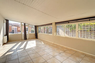 EXCLUSIVITE - Villa DRAGUIGNAN 5 chambres - GARAGE et PISCINE