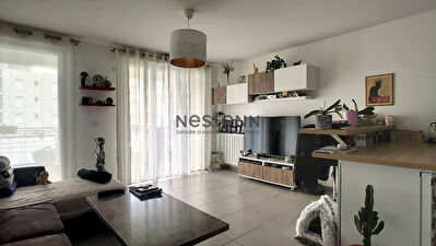 IDEAL PREMIER ACHAT - APPARTEMENT 2 PIECES DE 47M2 PROCHE DE TOUTE COMMODITE - ECHIROLLES SECTEUR RONDEAU;