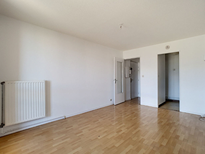 T1 ECHIROLLES - 1 piece - 26,50 m2