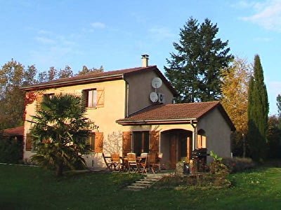 MAISON GREZIEU LA VARENNE - 6 pieces - 120 m2