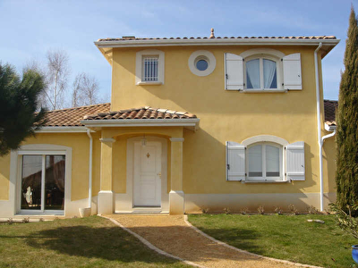 MAISON LENTILLY - 7 pieces - 172 m2
