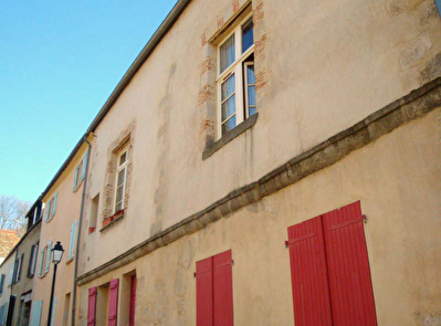 APPARTEMENT ANCIEN EPERNON - 3 pieces - 48 m2