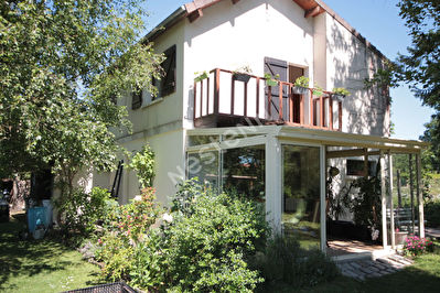 Maison proche EPERNON 6 pieces 150 m2