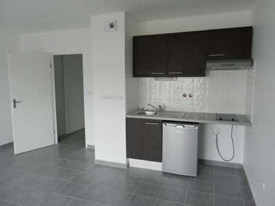 Appartement Blagnac Grand T1 34 m2 510 euros cc Parking Sous Sol