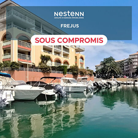 T2 PORT FREJUS TERRASSE VUE PORT GARAGE