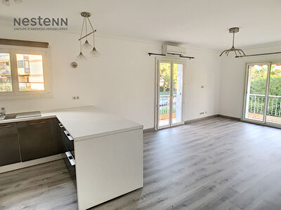 Appartement Frejus Plage 3 pieces 67 m2 parking, cave