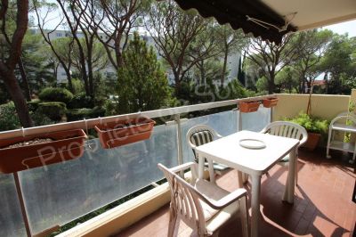 SAINT-RAPHAEL T4 MEUBLE