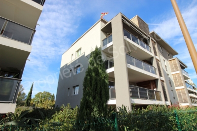 T3 FREJUS 67m2 TERRASSE-GARAGE