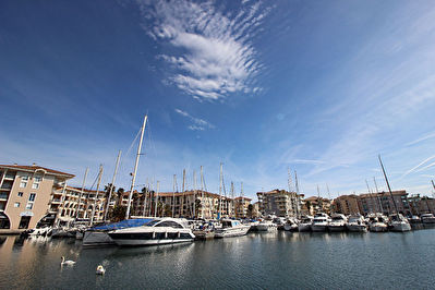 Port-Frejus Terrain constructible de 402 m2