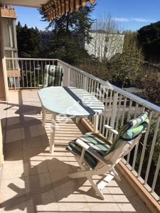 FREJUS T2 PROCHE BASE NATURE PARKING -CAVE