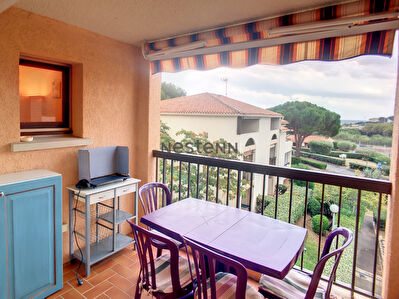 Les ISSAMBRES LA GAILLARDE Meuble T2 PARKING, PISCINE, TENNIS