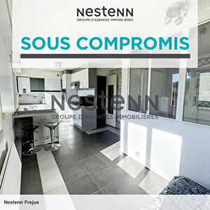 FREJUS PLAGE - STUDIO + CAVE a 300m du bord de mer !