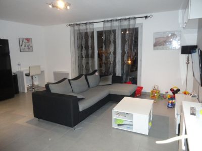 Appartement Meyreuil 3 pieces 63 m2
