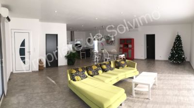 MAISON MEYREUIL 5 pieces 158 m2