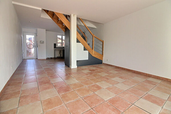Meyreuil - 3 pieces - 65 m2