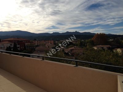 T3 RESIDENCE RECENTE+ TERRASSE ET PARKING
