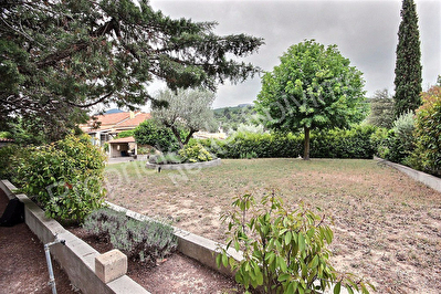 MIMET-Terrain a batir de 626 m2