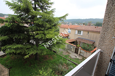 Appartement de type 3 BIVER 65m2