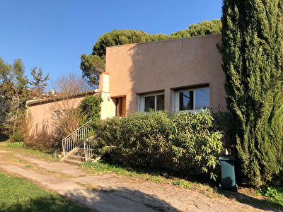 Maison Gardanne 5 pieces 142 m2