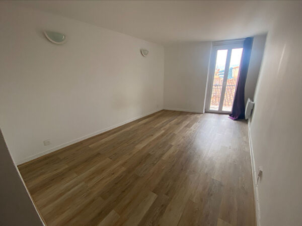 T1 renove + balcon