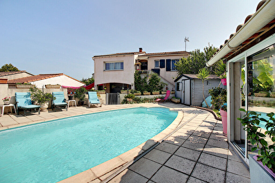 Maison Saint Victoret 6 pieces 142 m2 avec garage piscine