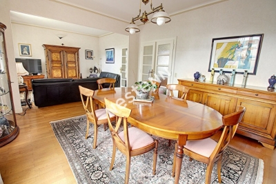 ROMBAS - maison 7 pieces - 5 chambres - 166m2
