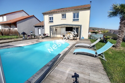 Maison 6 pieces 139 m2 a PIERREVILLERS