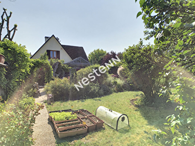 Guentrange - maison a vendre - 5 chambres - 286m2 sur 11.92 ares