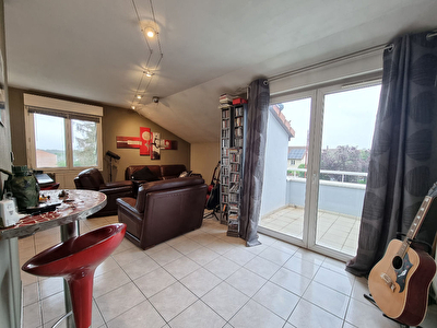 A vendre, appartement a Boust, 3 pieces, garage, balcon, cave