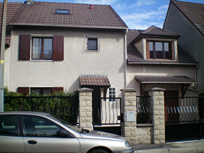 MAISON RECENTE BOBIGNY - 7 pieces - 125 m2