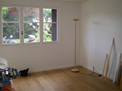 STUDIO VILLEJUIF - 1 piece - 33 m2