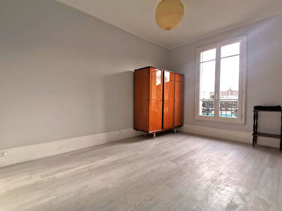 APPARTEMENT IVRY SUR SEINE - 1 piece - 22 m2