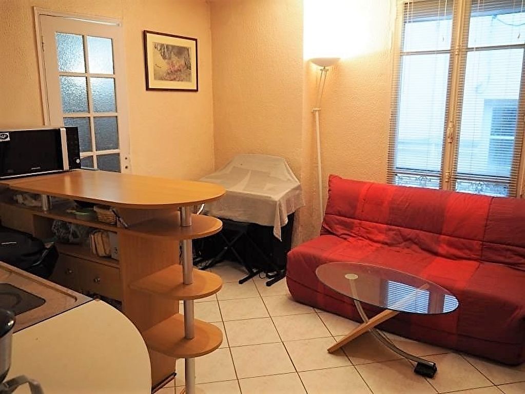 photos n°1 Appartement Ivry Sur Seine 2 pièce(s) 27.97 m2