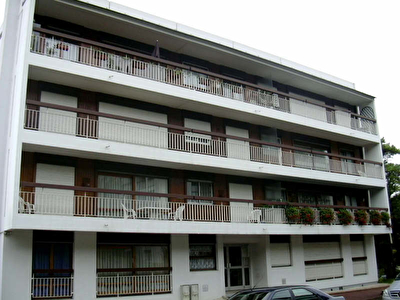 APPARTEMENT 4 PIECES ATHIS MONS - 4 pieces - 78 m2