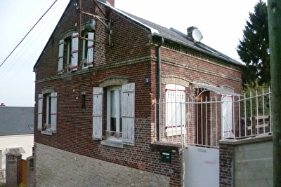 MAISON DE VILLE LAON - 5 pieces - 88 m2