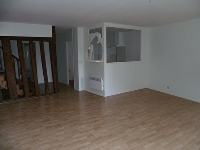 Appartement Laon 3 pieces 93 m2