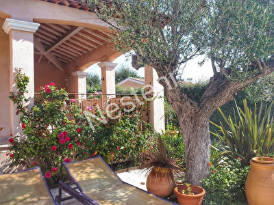 JOLIE VILLA PROVENCALE AVEC PISCINE