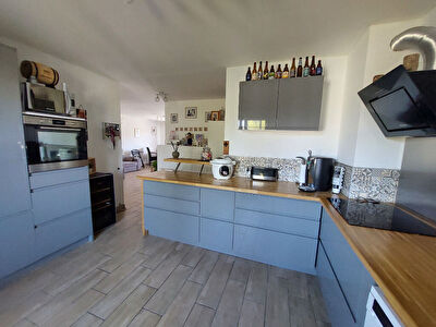 Appartement La Seyne Sur Mer 4 pieces 84 m2 avec balcon et 3 chambres