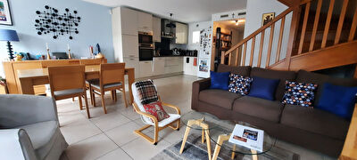 Villa La Seyne Sur Mer Sud 4 pieces jardin, garage