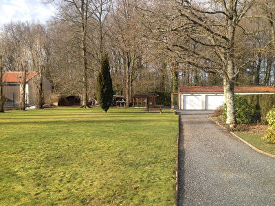 Terrain Saint Julien De Concelles 880 m2