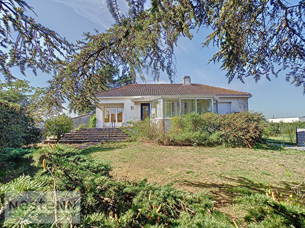 Maison traditionnelle - 160m2 - SAINT JULIEN DE CONCELLES