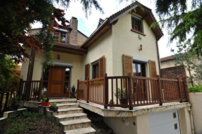 Maison Champigny Sur Marne 6 pieces 170 m2