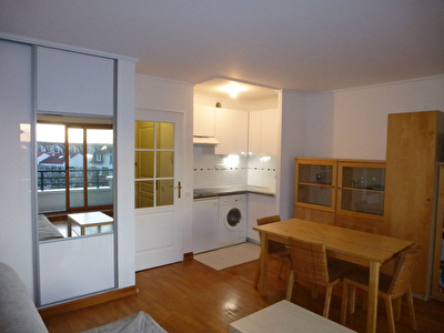 Appartement Le Perreux Sur Marne 1 piece 30 m2 avec Balcon, cave et box en option
