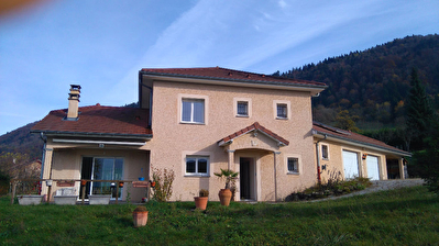 Maison Saint Geoire En Valdaine 5 pieces 132 m2