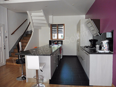 Maison Saint Genix Sur Guiers 6 pieces 115 m2