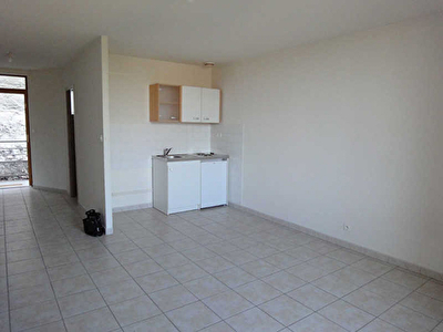 APPARTEMENT LE PONT DE BEAUVOISIN - 1 piece - 31 m2